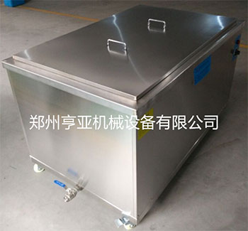 汽車發(fā)動(dòng)機(jī)超聲波清洗機(jī)